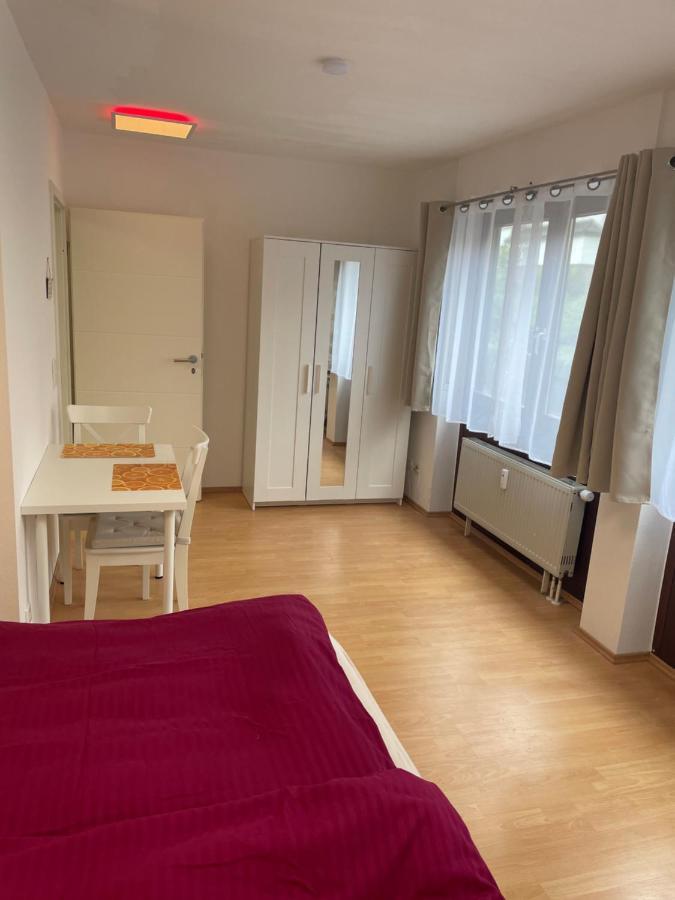 Zimmer Im Herzen Von Durlach Καρλσρούη Εξωτερικό φωτογραφία